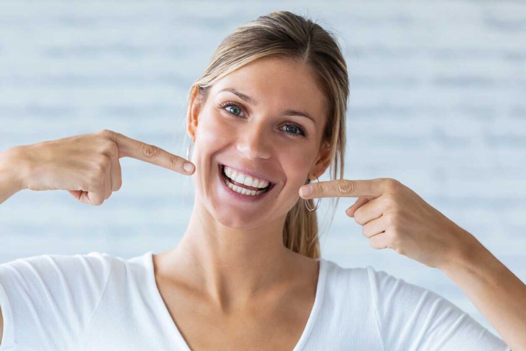 blanqueamiento dental en Zaragoza, blanqueamiento dental ambulatorio en Zaragoza, blanqueamiento dental en clínica en Zaragoza, blanqueamiento combinado en Zaragoza.